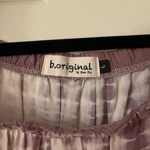 Off the shoulder Top - Picture 4 of 4